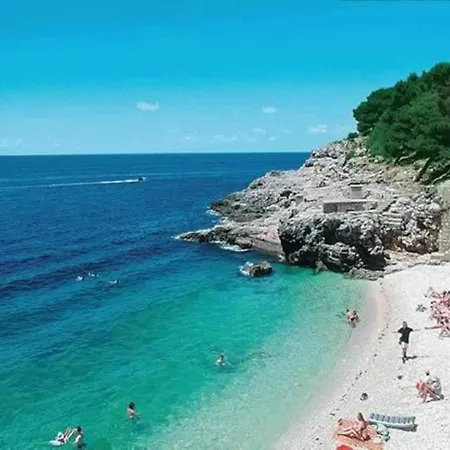 Impressive With Terrace In Pula Croatia Vintijan