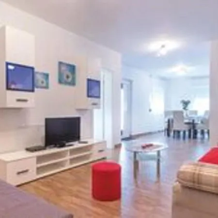 Impressive With Terrace In Pula Croatia *