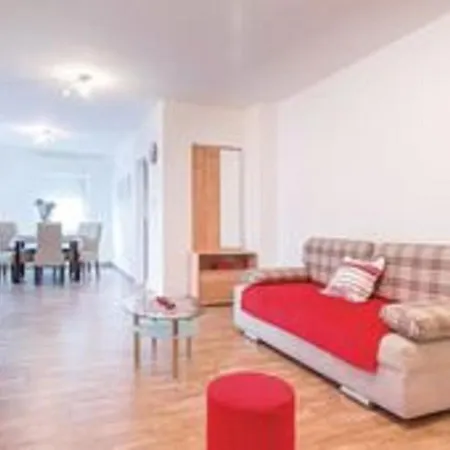 Appartamento Impressive With Terrace In Pula Croatia Vintijan