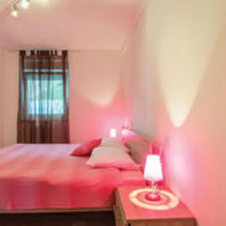 Impressive With Terrace In Pula Croatia Appartamento *